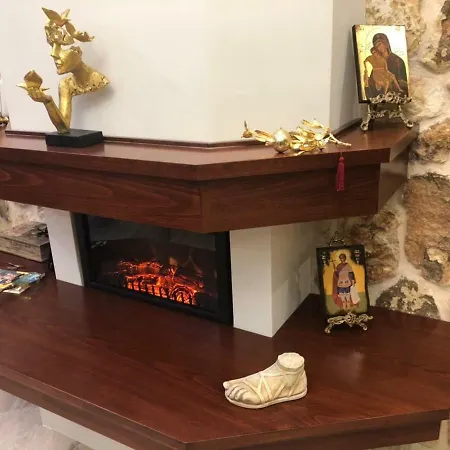 μesogios Royal Luxury