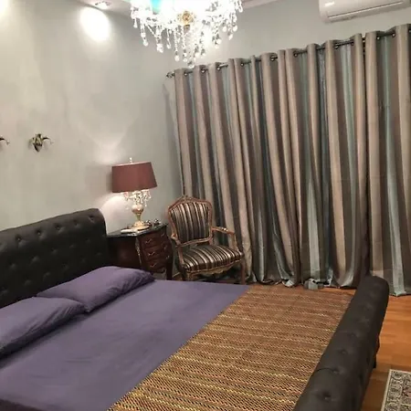 μesogios Royal Luxury