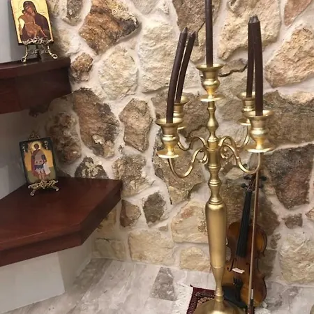 μesogios Royal Luxury 아파트 *